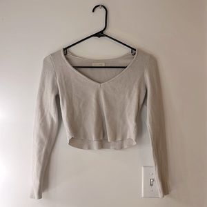 Pacsun “LA HEARTS” Cropped Sweater. Size: X-Small, Color: Beige/ White